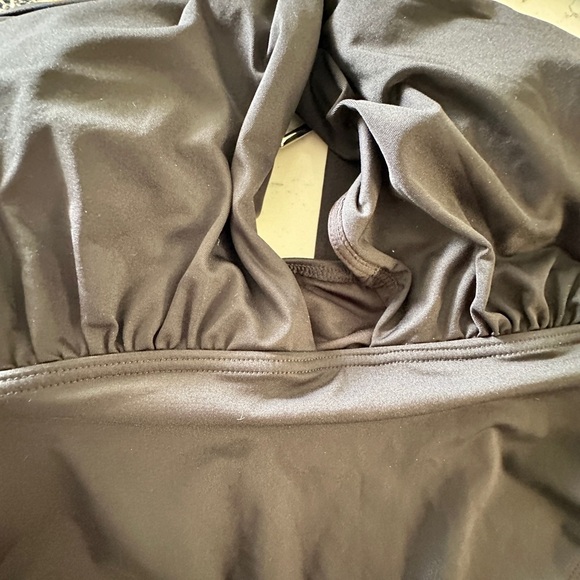 NWT - MICHAEL Michael Kors High Neck One Piece Swimsuit - Solids Black Size 8 - Picture 10 of 12